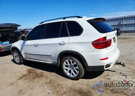 2011 BMW X5 xDrive35I from USA, damaged, VIN 5UXZV4C55BL404130
